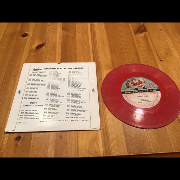 VINTAGE CHRISTMAS VINYL 45rpm RECORDS EPHEMERA DISPLAY - Picture 2 of 6